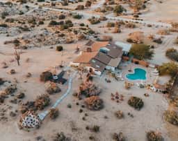 High Desert Paradise • 5-Acres, Pool, Spa, Views! - Image 5