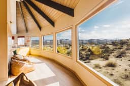 Mandarin Escape • Retro Dream, Rooftop Deck, Spa - Image 5
