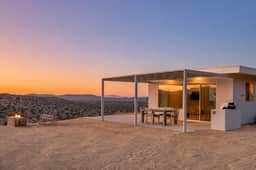 Pause House AM • Romantic Luxe Cabin with Hot Tub on 5-Acres - Image 2