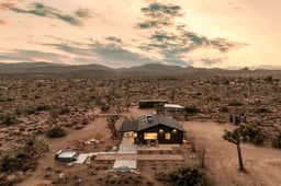 Sage Moon • 5-Acre Pioneertown Escape with Hot Tub - Image 4