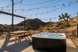 Solara Ridge • Serene Escape, Panoramic Views, Spa, and Cowboy Tub - Image 5