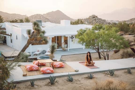 Villa Paloma • 4-Acre Stylish Retreat with Hot Tub - Image 1