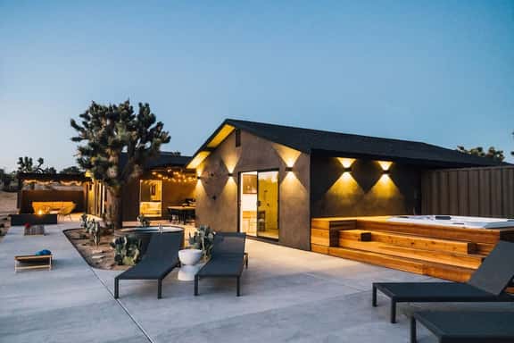 Mulberry & Pine • 2.5 Acres, Design, Views, Spa - Image 1