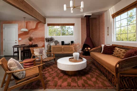 Flamingo Social Club • Boutique Luxury, Romantic Hot Tub with Fireplace - Image 1