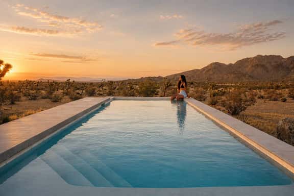 Kosen • Pool, Spa, Sauna, Golf Range, Pool Table - Image 1