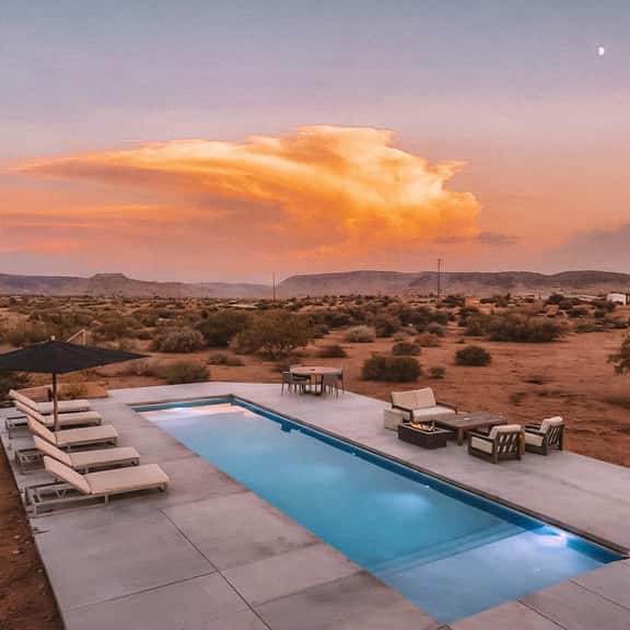 La Grange • 10-Acres, Pool, Spa, Western Luxury - Image 1
