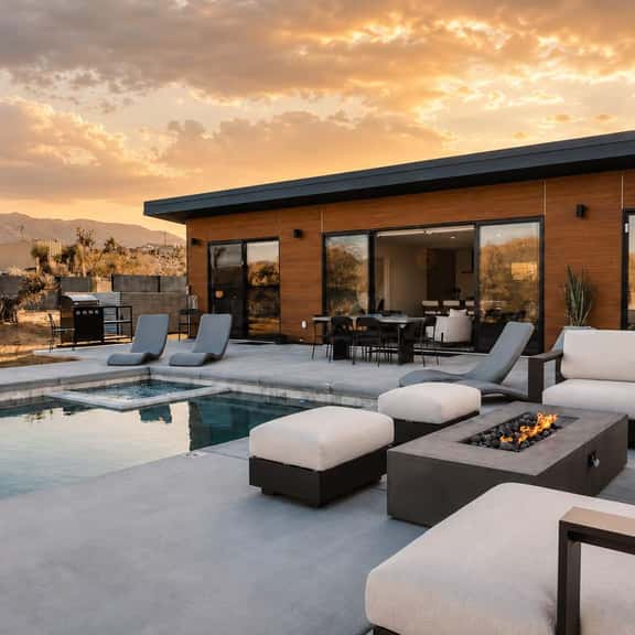 Desert Haus - Pool, Spa, Firepit & Mountain Views - Image 1