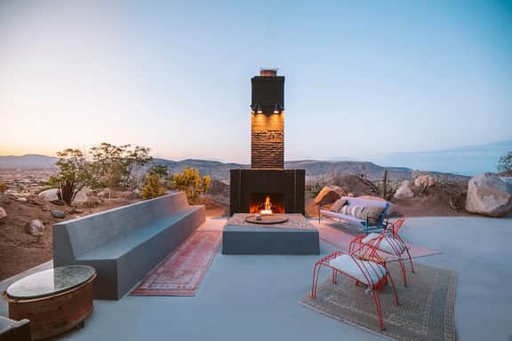 Heaven's Door • Pioneertown Modern, Spa, Boulders! - Image 2