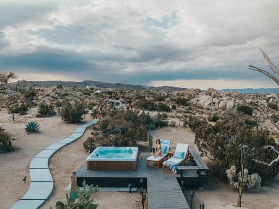High Desert Paradise • 5-Acres, Pool, Spa, Views! - Image 2
