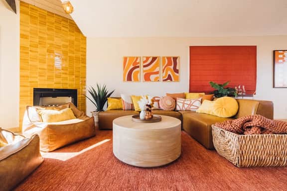 Mandarin Escape • Retro Dream, Rooftop Deck, Spa - Image 4