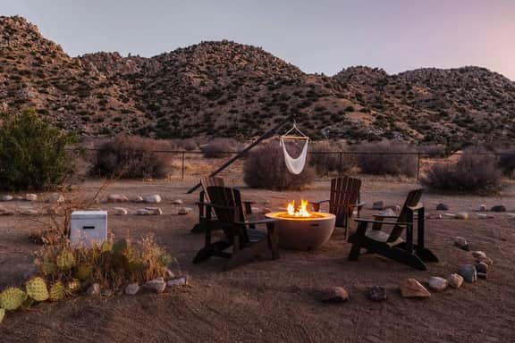 The Pioneertown House By The Cohost Company - Image 4