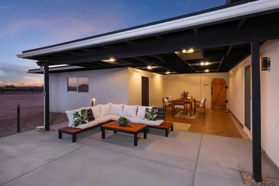 Winters Haven · 2.5 Acres, Spa, PingPong, SoakPool - Image 5