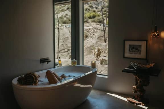Heaven's View • Pioneertown Luxury, Spa, Views! - Image 2