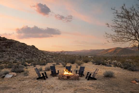Roadrunner Ridge - Pool & Spa, 5 Acres w Boulders - Image 2
